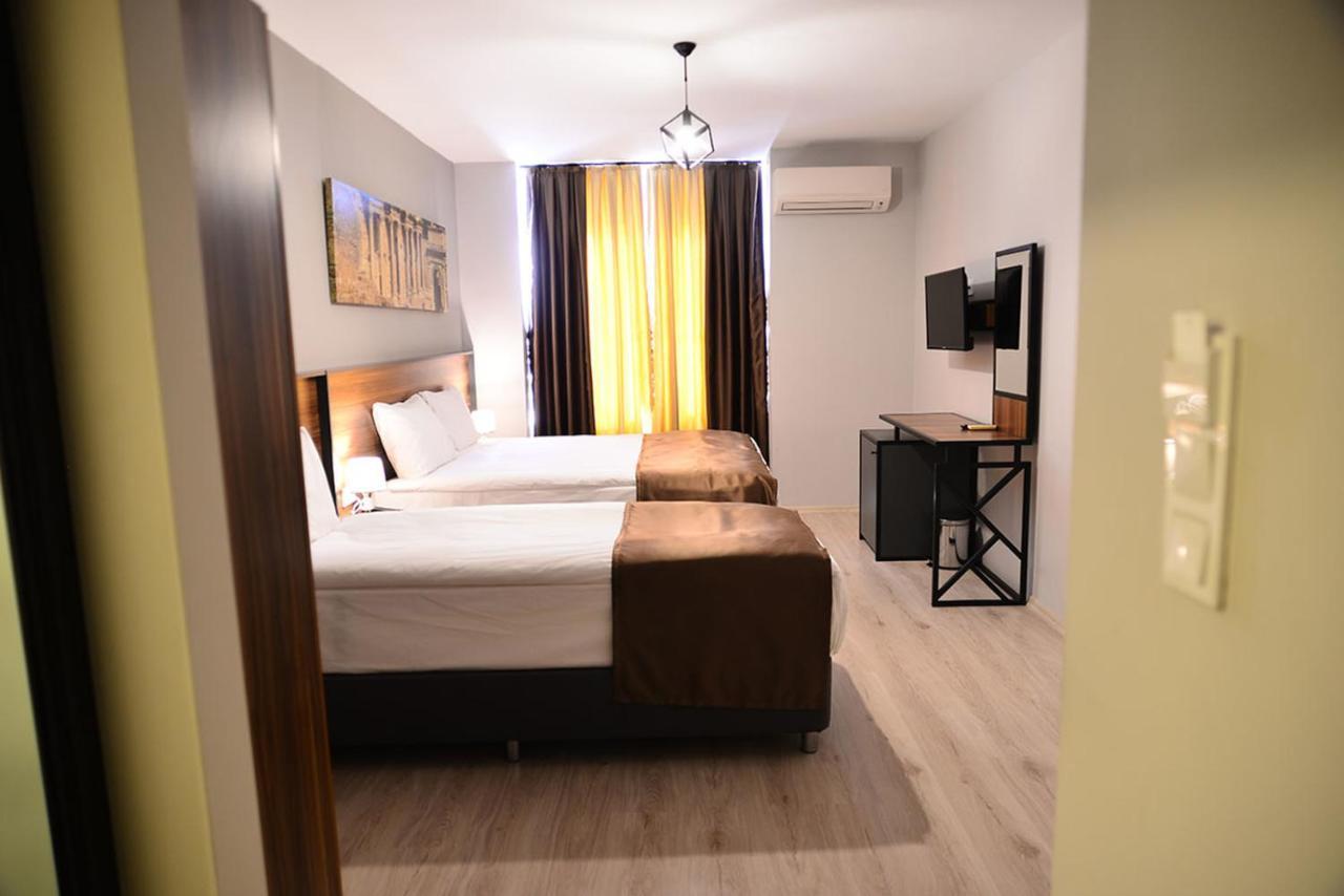 Privado Hotels Анталия Екстериор снимка