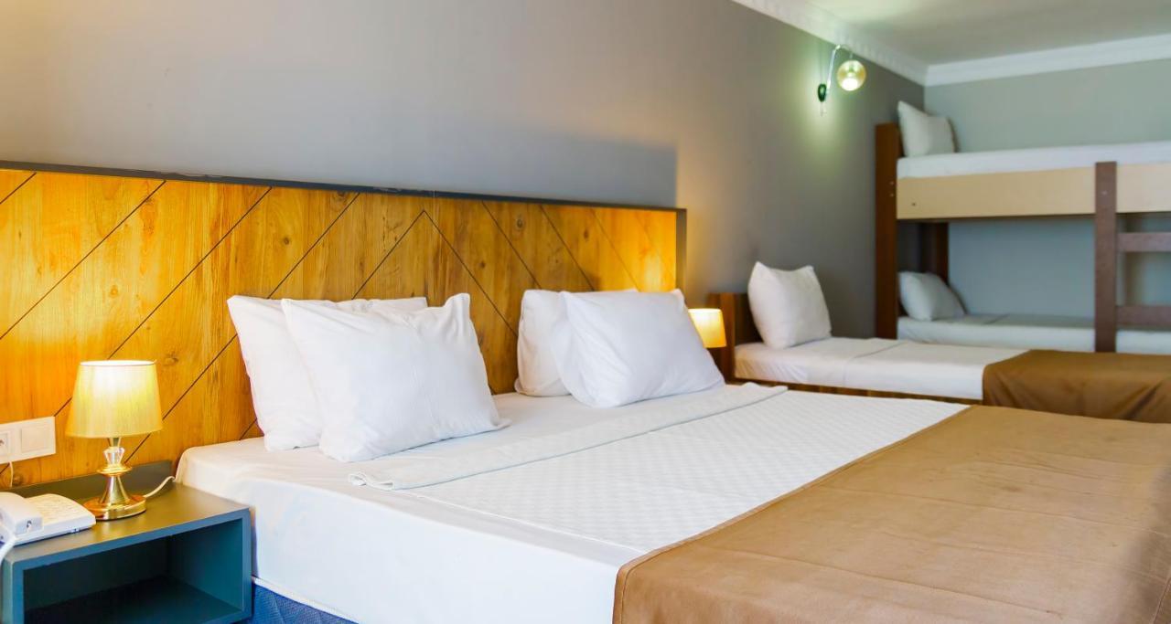 Privado Hotels Анталия Екстериор снимка