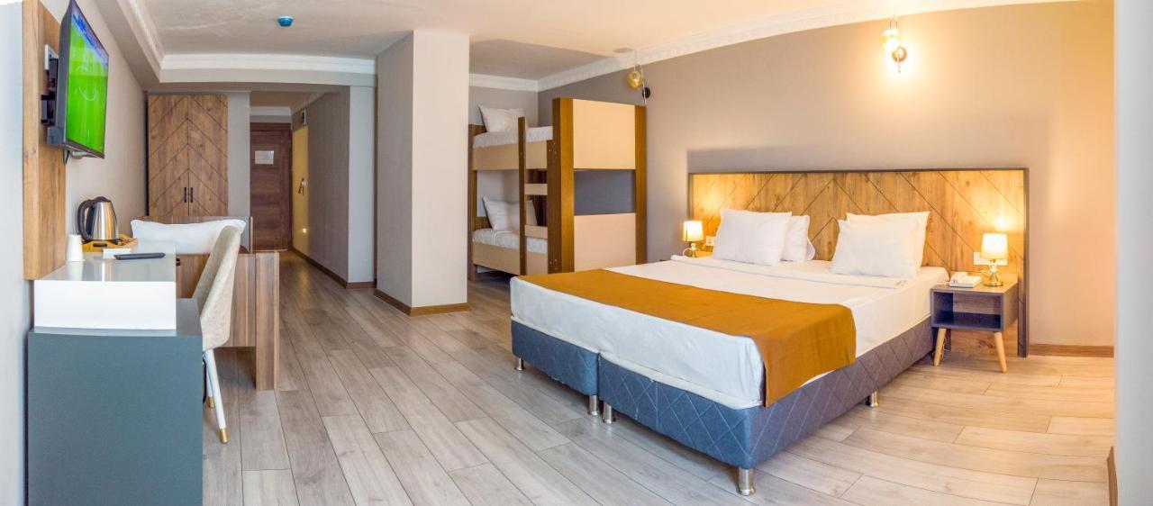 Privado Hotels Анталия Екстериор снимка