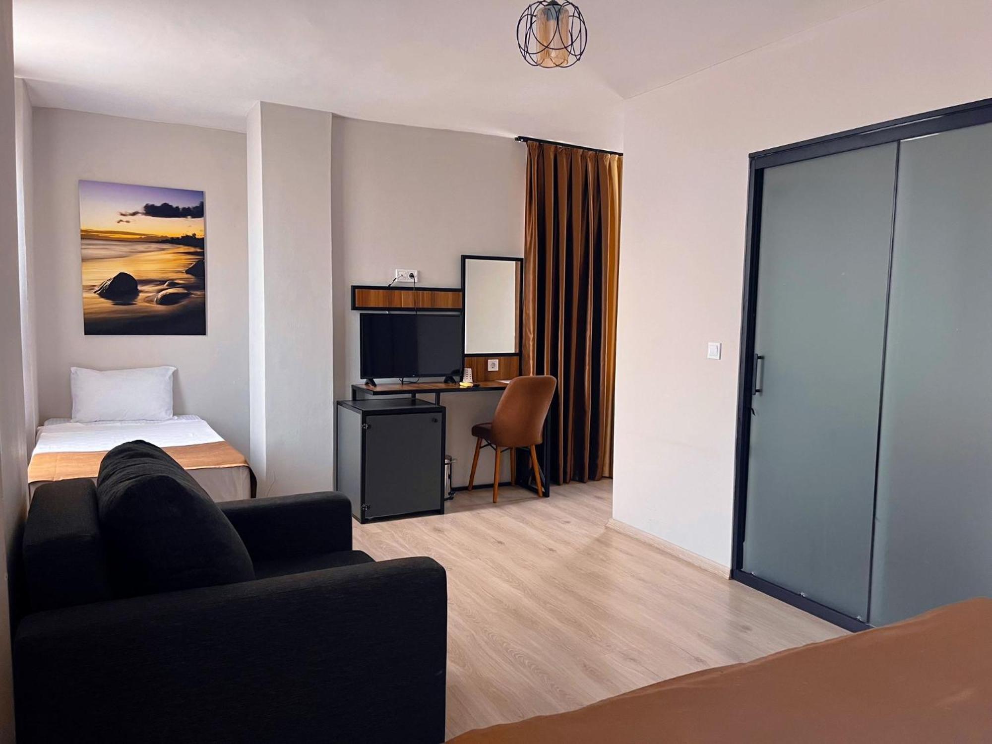 Privado Hotels Анталия Екстериор снимка